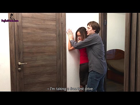❤️ Sexy Realtor e Itšohlometsa Pussy ea Hae le Li-Fucks Ha A ntse A Rekisa Afolete ea Hae - Krempai ☑ ️❤